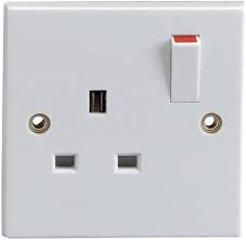13A Single Switched Socket